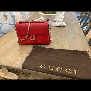Gucci Logo Interlocking Leather Shoulder Bag